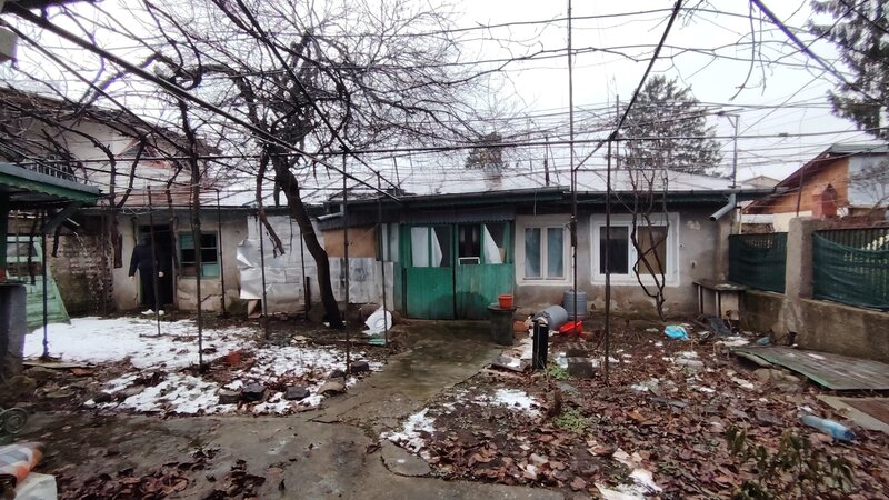 Luica, Dedeman, casa demolabila 247mp teren